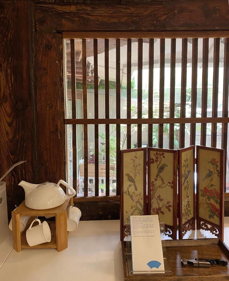 Viva La Vida - Jongno Hanok Private House سيول المظهر الخارجي الصورة